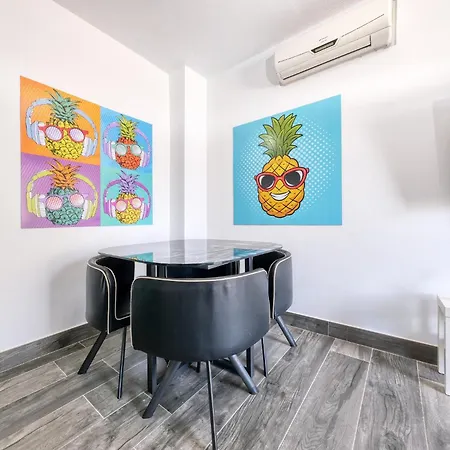 Dom wakacyjny Casa Emilia - Pool And Close To The By Lanzarote Puerto del Carmen (Lanzarote)