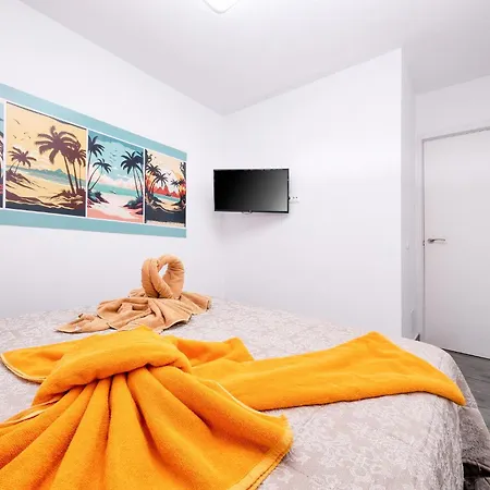 Casa Emilia - Pool And Close To The By Lanzarote Дом отдыха