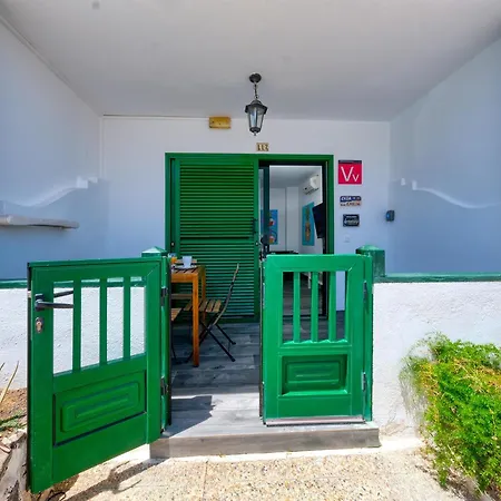 Дом отдыха Casa Emilia - Pool And Close To The By Lanzarote