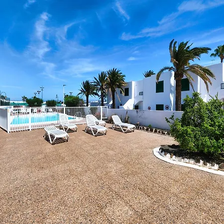 Casa Emilia - Pool And Close To The By Lanzarote